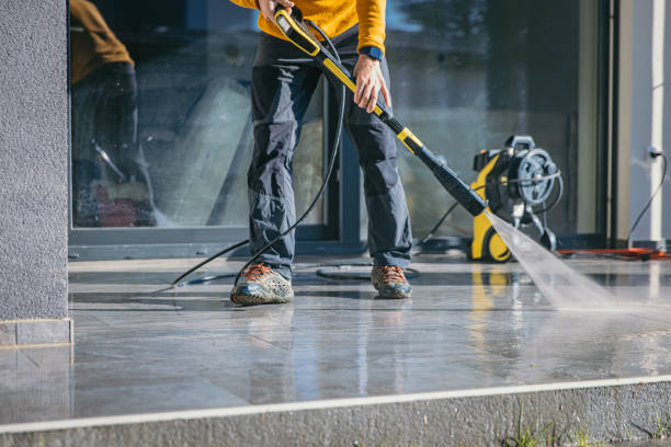 Best Pressure Washing Company Near Me  in Saunders Lake, OR